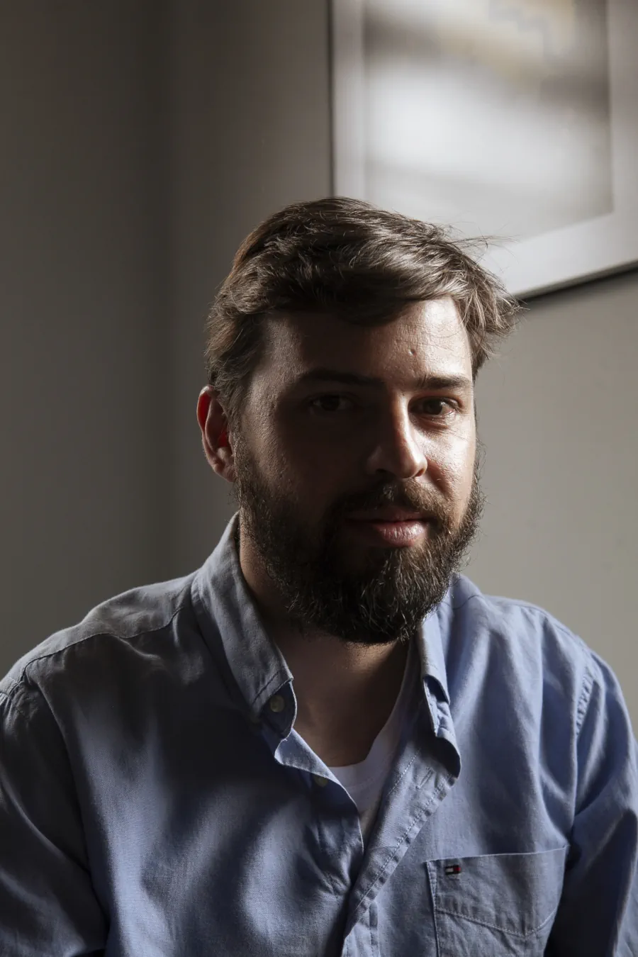 Retrato de Marcelo Araldi, psicólogo clínico e psicanalista em Curitiba.